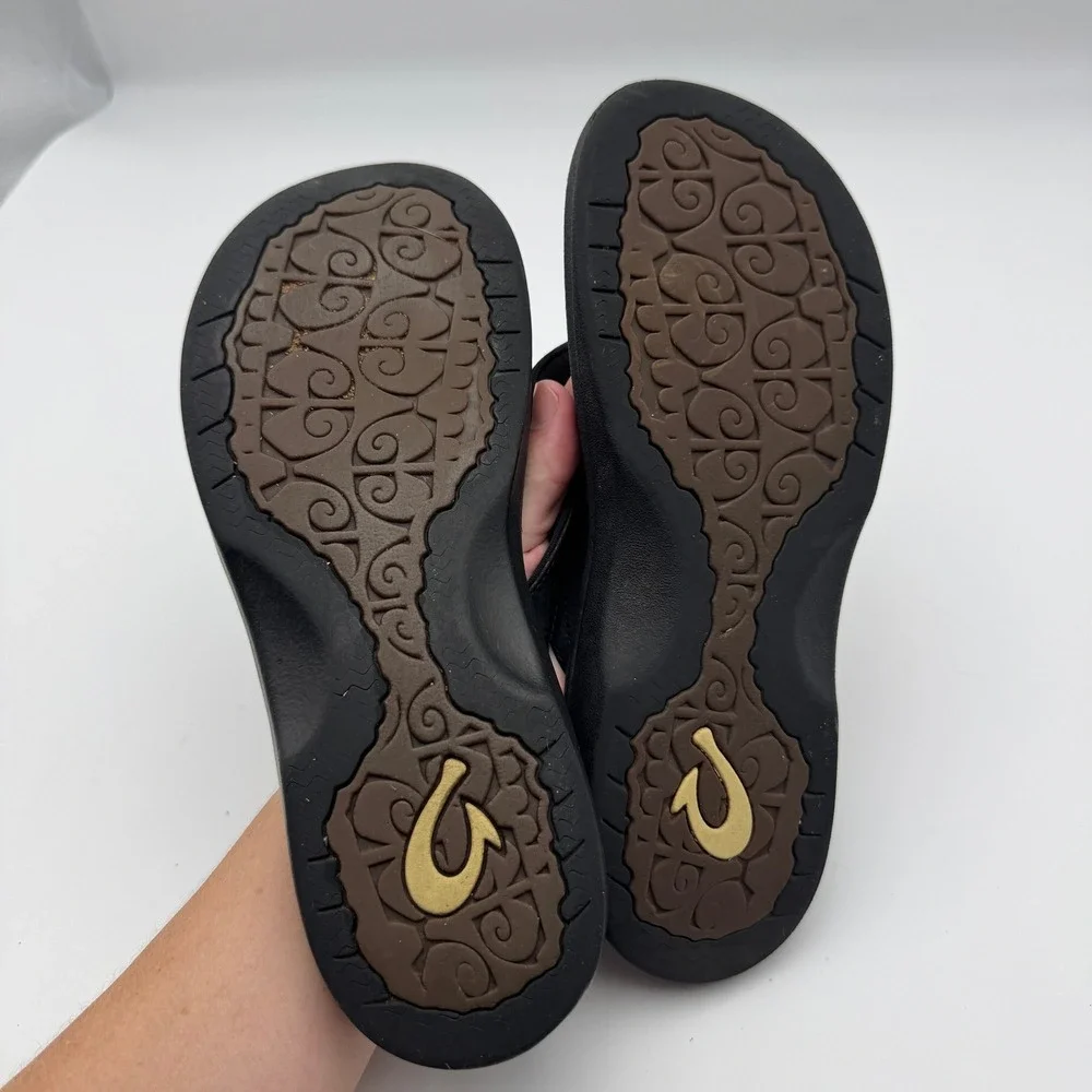 OluKai Ohana Women Black Flip Flop Sandals Water Resistant 20110-4040 Size 8
